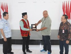 Anggota DPD RI, Pdt. Penrad Siagian Kunjungi Nias Utara: Bawa Harapan Baru untuk Daerah Tertinggal
