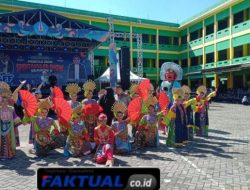 Yayasan Teknologi Pilar Bangsa Sukses Menggelar Pentas Seni dengan Dimeriahkan Artis Band Naff