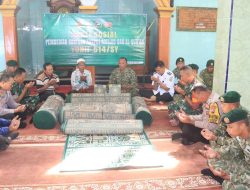 Wujud Kepedulian Yonif 514/SY Berikan Bantuan Karpet dan Al-Qur’an untuk Masjid Ibrohimi Kaligedang