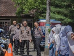 Polres Jember Gelar Coaching Clinic dalam Program Pondok Pesantren Road Safety, Sasar Siswa Sekolah dan Beri Himbauan Jelang Kelulusan