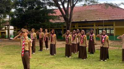 Kodim 0422/LB Buka Saka Wira Kartika di SMAN 1 Bengkunat Belimbing