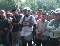 Bupati Haris Tinjau Jembatan Penghubung Desa Condong – Brabe