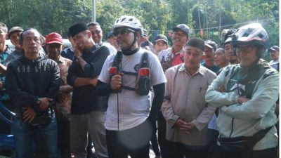Bupati Haris Tinjau Jembatan Penghubung Desa Condong – Brabe