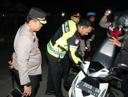 Kapolres Nganjuk Pimpin Langsung Patroli SREG dan Penyekatan di Perbatasan Jelang 1 Suro