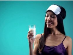 6 Jenis Minuman Sebelum Tidur yang Membantu Menurunkan Berat Badan