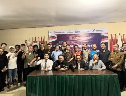 Puluhan Tokoh Nasional Raih Anugerah Sahabat Pers dan Pin Emas Dalam Konvensi Nasional SMSI