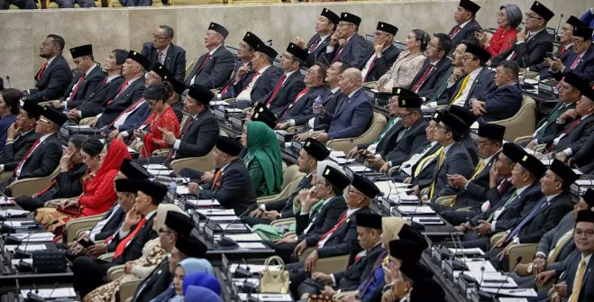 Tunjangan DPR Meroket di Tengah Ekonomi Tertekan: Apakah Rasa Keadilan Terabaikan?