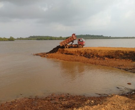 Proyek Galangan Kapal di Pesisir Durai Disorot : Reklamasi Tanpa Izin, Ekosistem Laut Terancam, Nelayan dan Warga Jadi Korban