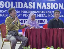 Dewas BPJS Kesehatan Siruaya Utamawan Ajak Pekerja Perkebunan Perjuangkan Hak JKN