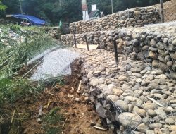 Amburadul! Proyek Bronjong Miliaran Rupiah di Muara Enim Diduga Asal Jadi, Minim Pengawasan Dinas PU