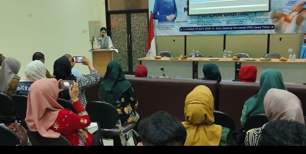 Seminar IKWI Jatim, Perempuan Jadi Garda Terdepan Tangkal Hoaks di Media Sosial