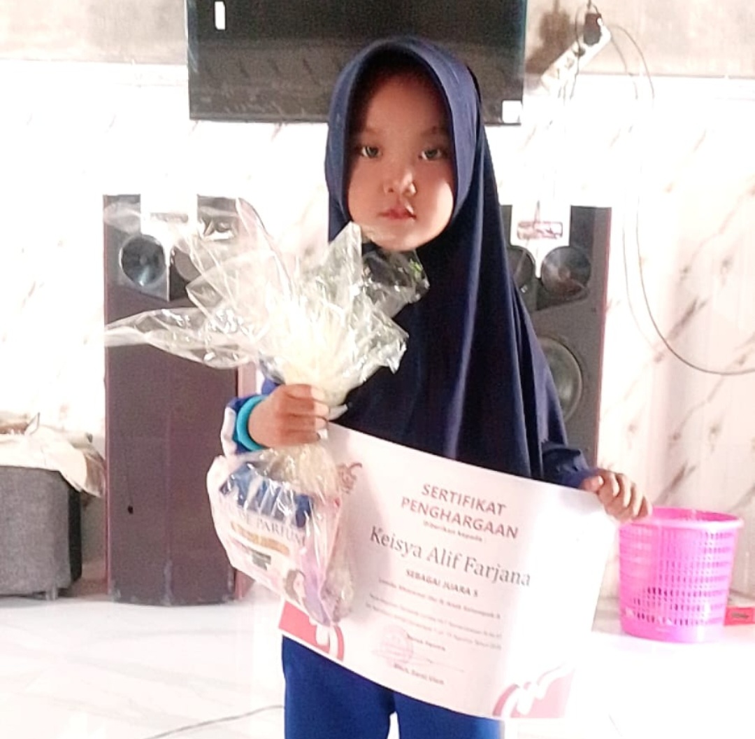 Siswi Madrasah RA Nahdlatul Athfal Gersempal Raih Juara 5 Lomba Mewarnai Tingkat Ibu dan Kelompok Anak A